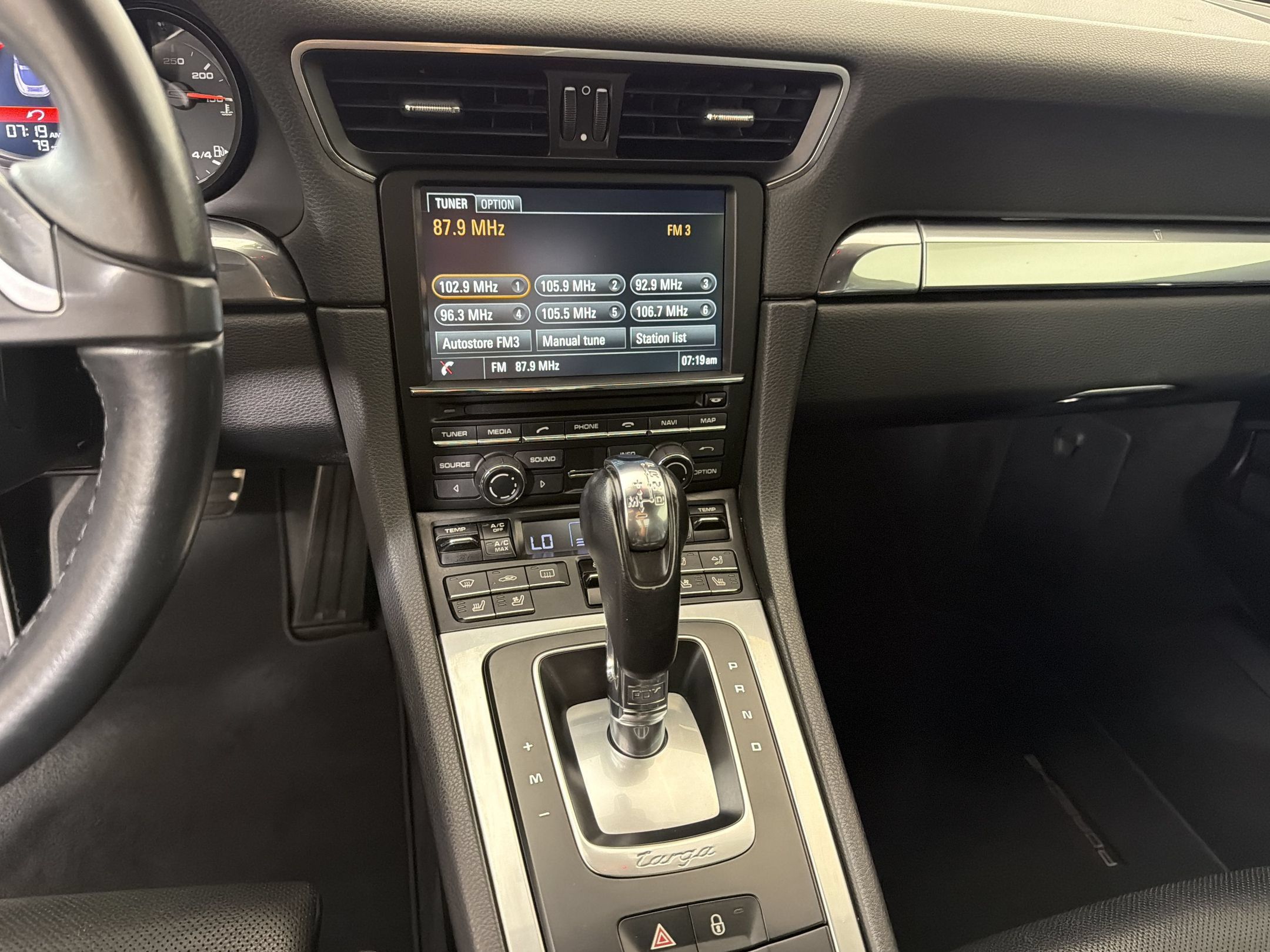 Used 2014 Porsche 911 Targa 4S AWD/4WD image 19