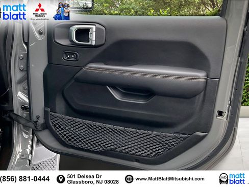 Used 2022 Jeep Wrangler Unlimited Sahara image 24