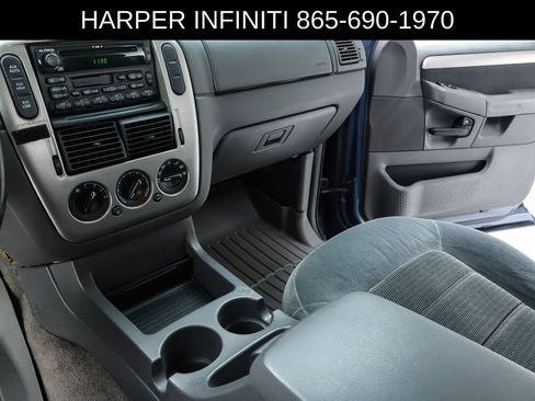 Used 2003 Ford Explorer XLT AWD/4WD image 60
