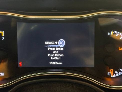 Certified 2017 Jeep Grand Cherokee Overland AWD/4WD image 24