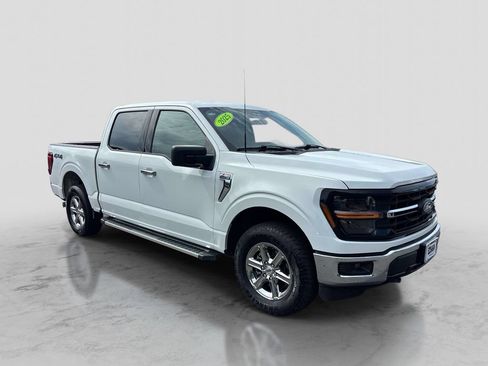 Used 2025 Ford F150 XLT w/ Equipment Group 301A Standard AWD/4WD image 7