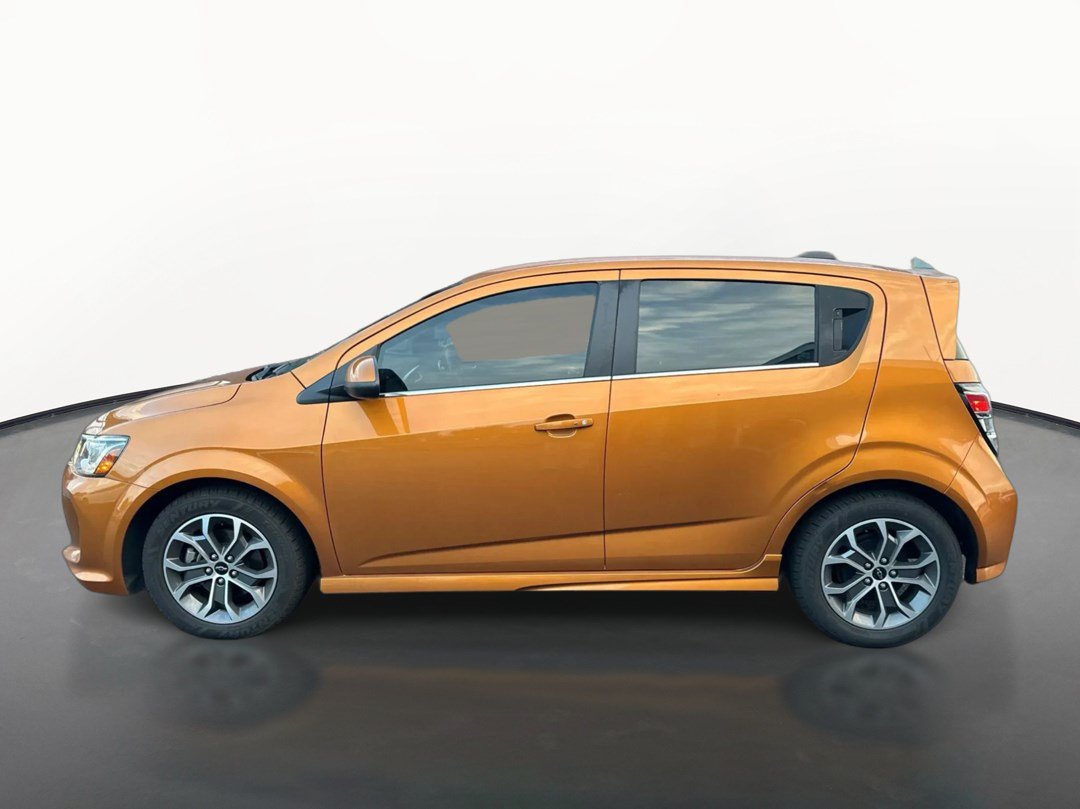 Used 2018 Chevrolet Sonic LT w/ Convenience Package FWD image 6