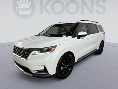 Used 2023 Kia Carnival SX