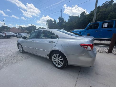 Used 2011 Lexus ES 350 FWD image 5