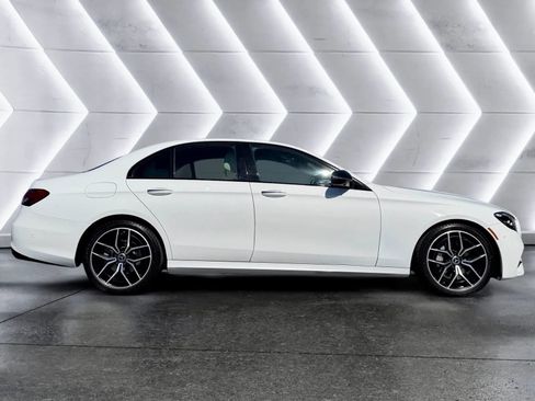 Used 2022 Mercedes-Benz E 350 Sedan w/ Driver Assistance Package image 5