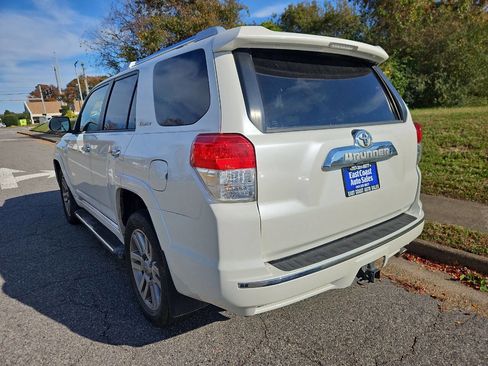 Used 2012 Toyota 4Runner Limited image 4