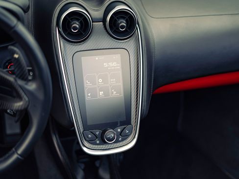 Used 2019 McLaren 570S Spider RWD image 14
