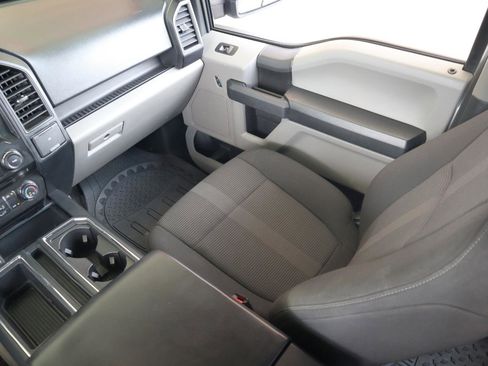 Used 2017 Ford F150 XL w/ Equipment Group 101A Mid RWD image 18
