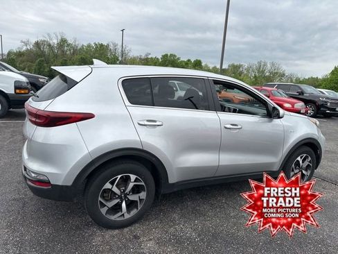 Used 2020 Kia Sportage LX image 5