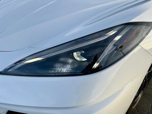 Used 2023 Chevrolet Corvette Stingray w/ Z51 Performance Package image 10