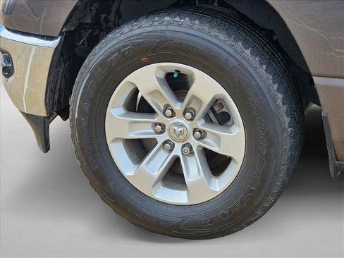 Used 2023 RAM 1500 Laramie RWD image 14