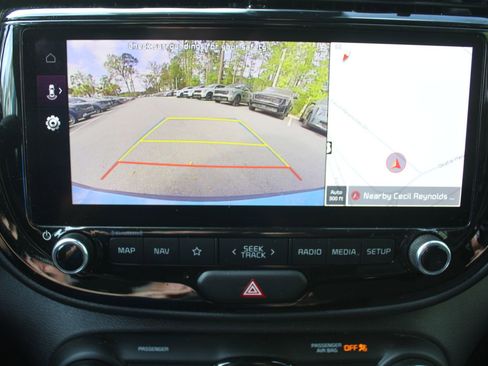 Certified 2023 Kia Soul S image 44