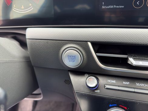 Used 2025 Hyundai Sonata SEL image 19