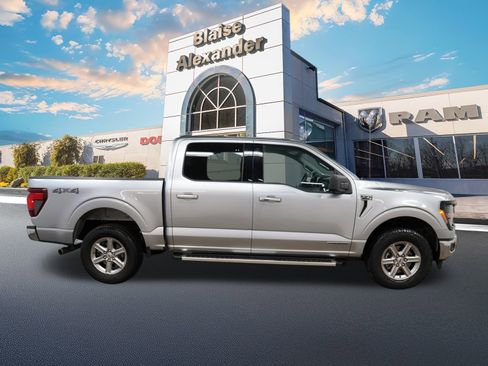 Used 2024 Ford F150 XLT w/ Mobile Office Package image 2