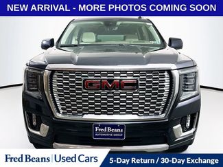 Used 2023 GMC Yukon XL Denali w/ Advanced Technology Package video 2