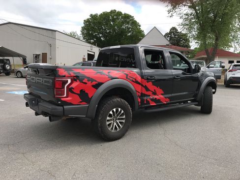 Used 2020 Ford F150 Raptor w/ Equipment Group 802A Luxury image 5