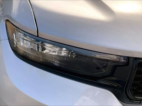 New 2025 Jeep Grand Cherokee L Altitude image 13