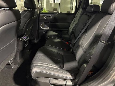 Certified 2025 INFINITI QX80 Sensory image 25