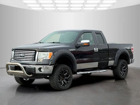 Used 2012 Ford F150 XLT w/ XLT Chrome Pkg image 5