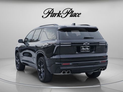 Used 2024 Chevrolet Traverse RS w/ LPO, Floor Liner Package FWD image 3