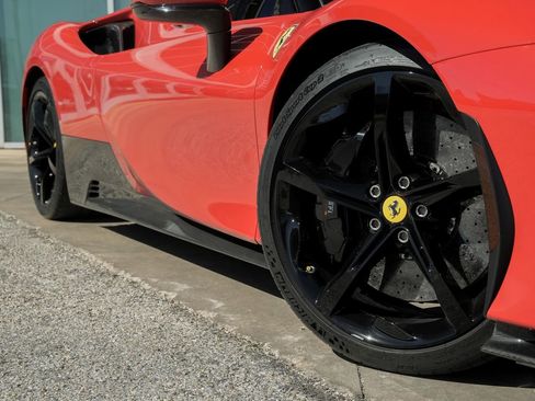 Used 2021 Ferrari SF90 Stradale image 2