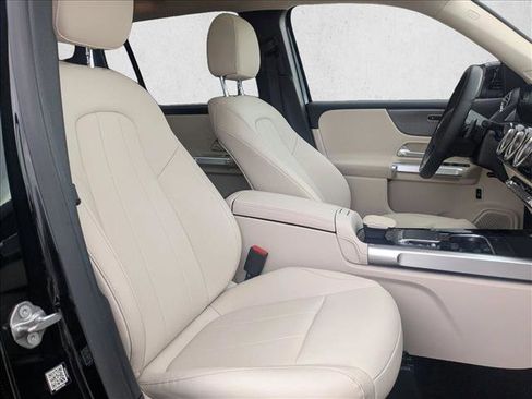 Certified 2022 Mercedes-Benz GLB 250 image 22