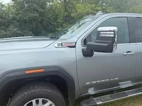 Used 2024 GMC Sierra 2500 SLT w/ SLT Premium Package AWD/4WD image 2