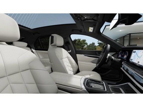New 2026 BMW 740i image 9
