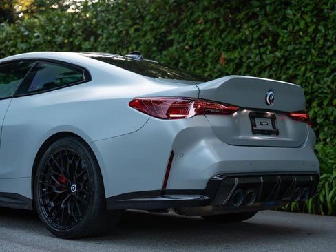 Used 2023 BMW M4 CSL image 28