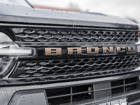 New 2026 Ford Bronco Sport Big Bend w/ Bronze Package AWD/4WD image 9
