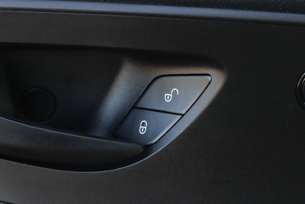 Used 2026 Mercedes-Benz Sprinter 2500 image 19