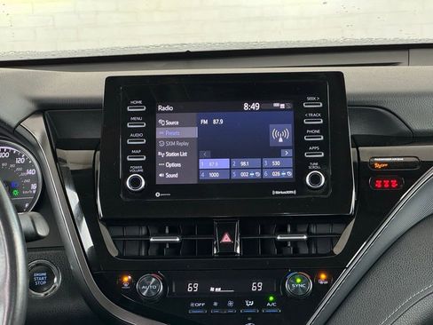 Used 2024 Toyota Camry SE w/ Convenience Package image 27