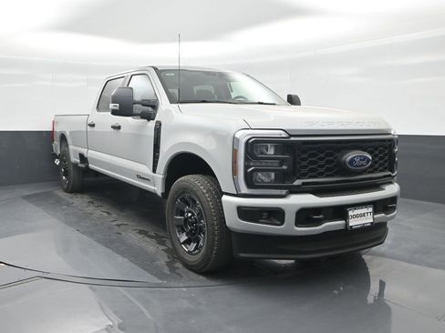 New 2026 Ford F350 XL w/ STX Appearance Package AWD/4WD image 8