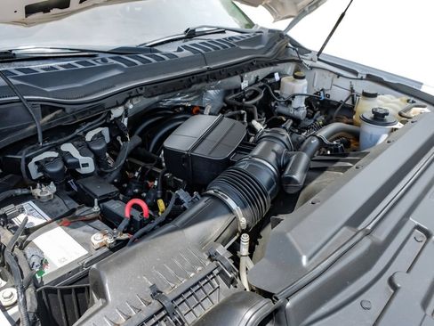 Used 2021 Ford F250 XL w/ Power Equipment Group AWD/4WD image 45