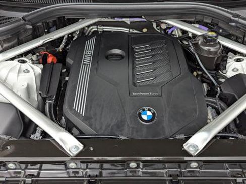 Used 2023 BMW X5 sDrive40i w/ Premium Package RWD image 32