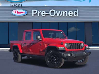 Used 2024 Jeep Gladiator Sport