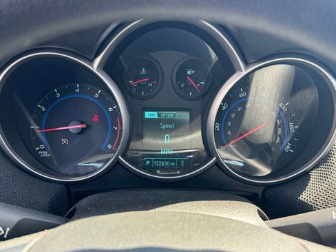Used 2016 Chevrolet Cruze LT image 21