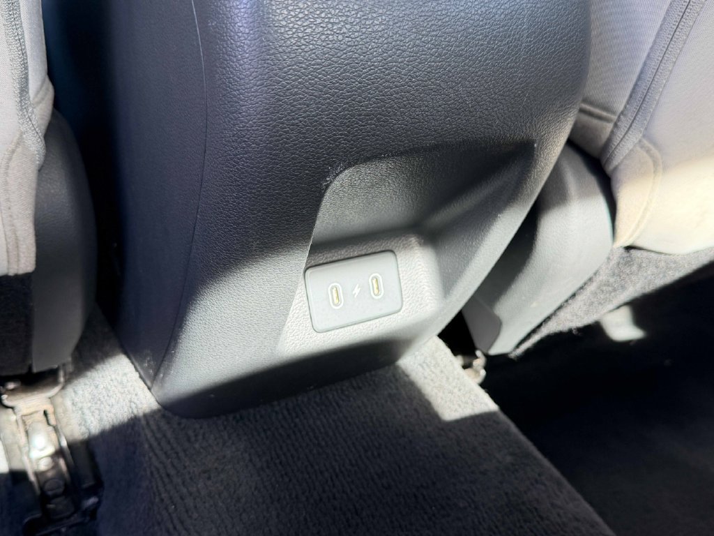 Used 2025 Hyundai Sonata SEL FWD image 21
