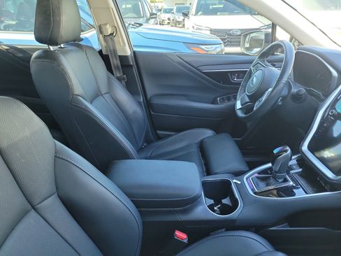 Used 2023 Subaru Outback Limited XT image 9