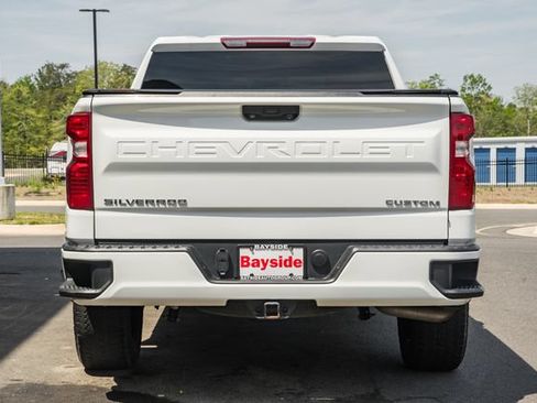 Used 2023 Chevrolet Silverado 1500 Custom AWD/4WD image 7