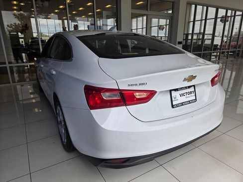 Used 2023 Chevrolet Malibu LT FWD image 8