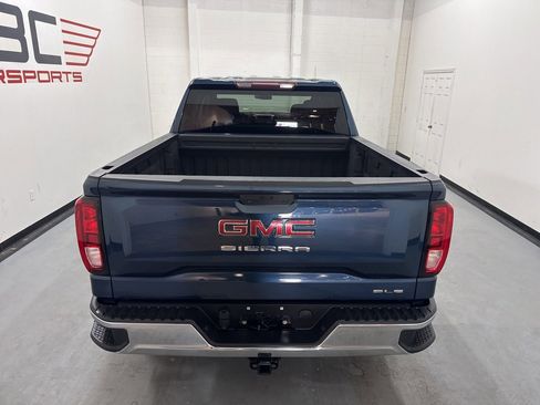 Used 2019 GMC Sierra 1500 SLE w/ SLE Value Package image 12