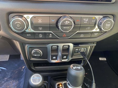 New 2026 Jeep Wrangler Sport AWD/4WD image 9