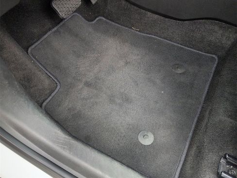 Certified 2023 Chevrolet TrailBlazer RS image 34