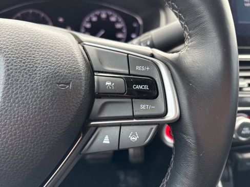 Used 2021 Honda Accord Sport image 18