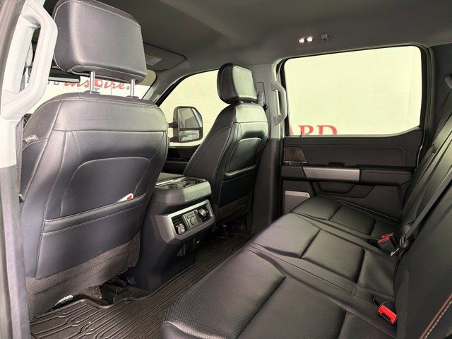 Used 2024 Ford F350 Lariat w/ Black Appearance Package AWD/4WD image 27