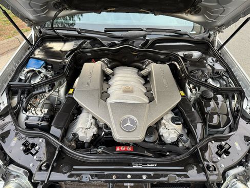 Used 2008 Mercedes-Benz E 63 AMG 4dr Sdn 6.3L AMG RWD image 53