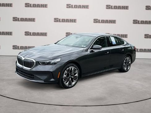 Certified 2026 BMW 530i xDrive w/ Premium Package AWD/4WD image 1