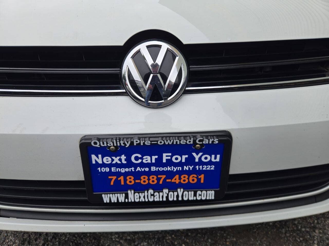 Used 2015 Volkswagen Golf S FWD image 14