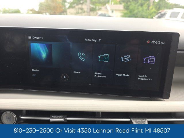 Certified 2025 Hyundai Tucson SEL AWD/4WD image 14